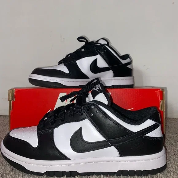 Brand New Women Nike Dunks - Picture 2 of 3